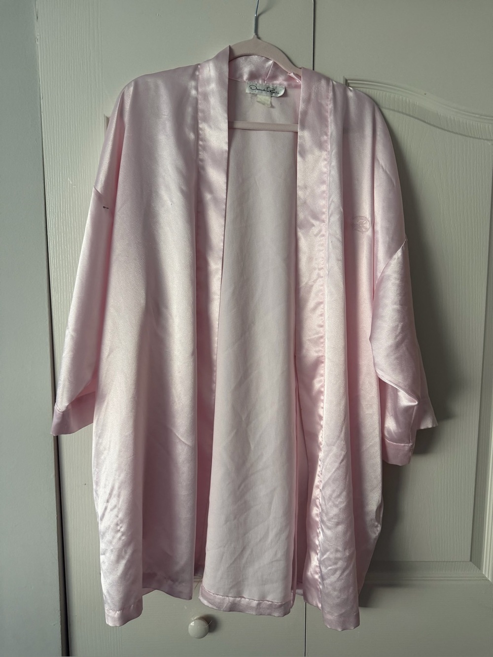 Oscar de la Renta Pale Pink Satin Kimono